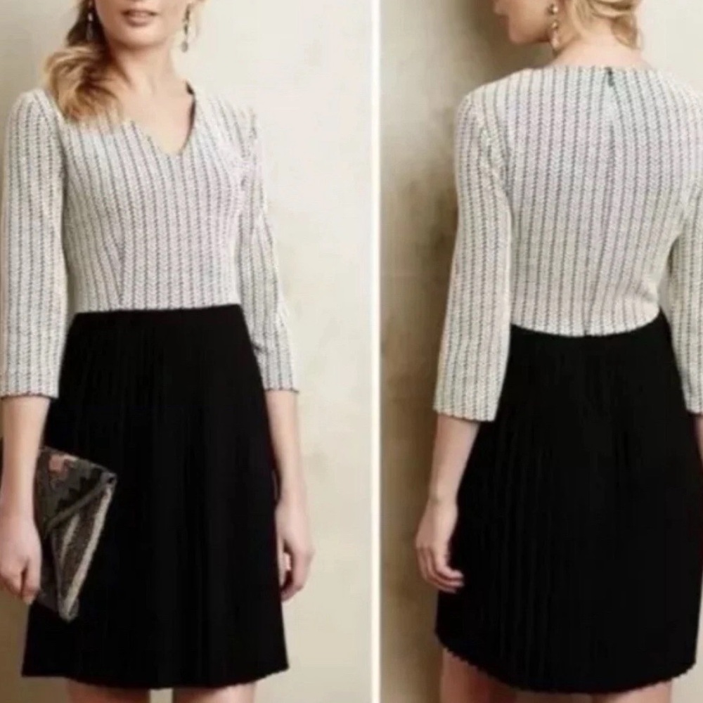 Anthropologie Ganni Black & Ivory V Neck Jacquard Jersey Pleated Dress Size M